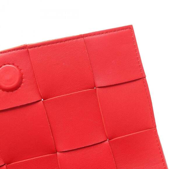 BOTTEGA VENETA Red Leather Intrecciato Shoulder Bag